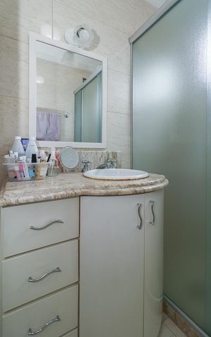 Apartamento à venda com 117m², 3 quartos e 2 vagasBanheiro Social