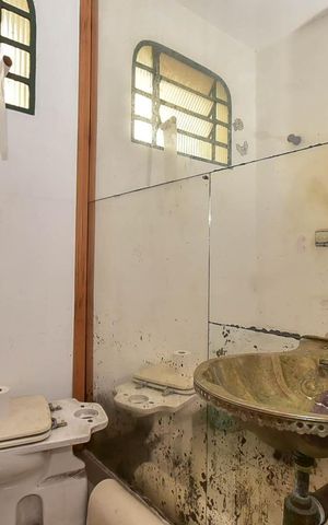 Casa para alugar com 440m², 5 quartos e 2 vagasLavabo 1