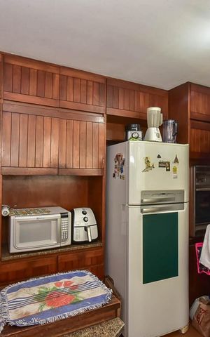 Casa para alugar com 440m², 5 quartos e 2 vagasCozinha