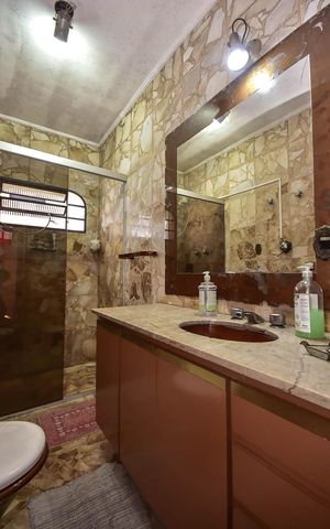 Casa para alugar com 440m², 5 quartos e 2 vagasBanheiro