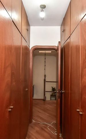 Casa para alugar com 440m², 5 quartos e 2 vagasArmário do Corredor