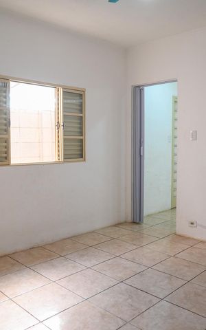 Casa à venda com 70m², 2 quartos e sem vaga Casa à venda com 70m², 2 quartos e sem vagaQuarto 1