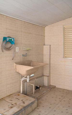 Casa à venda com 70m², 2 quartos e sem vaga Casa à venda com 70m², 2 quartos e sem vagaÁrea de Serviço