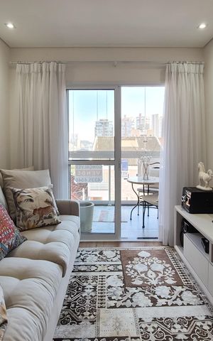 Apartamento à venda com 104m², 2 quartos e 2 vagas Apartamento à venda com 104m², 2 quartos e 2 vagasSala