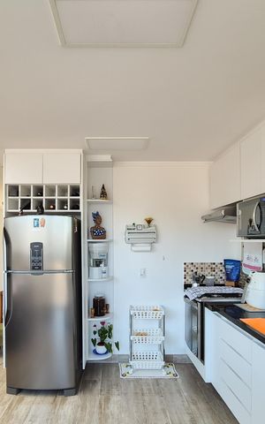 Apartamento à venda com 104m², 2 quartos e 2 vagas Apartamento à venda com 104m², 2 quartos e 2 vagasCozinha