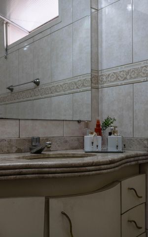 Apartamento à venda com 100m², 3 quartos e 1 vaga Apartamento à venda com 100m², 3 quartos e 1 vagaBanheiro