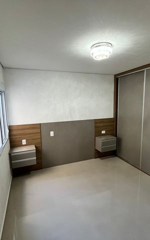 Casa de condomínio à venda com 124m², 3 quartos e 2 vagasSuíte