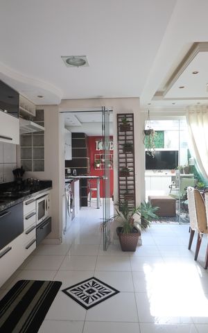 Casa de condomínio à venda com 80m², 2 quartos e 2 vagasCozinha