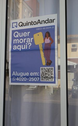 Casa de condomínio à venda com 80m², 2 quartos e 2 vagasPlaca