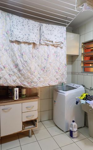 Casa à venda com 350m², 5 quartos e 4 vagasÁrea de Serviço