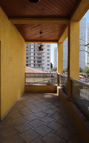 Casa à venda com 350m², 5 quartos e 4 vagasSacada