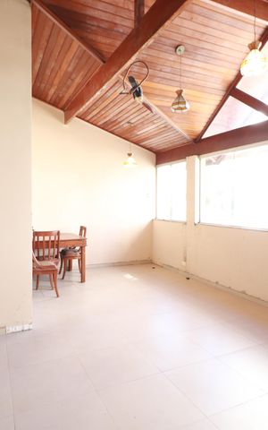 Casa à venda com 350m², 5 quartos e 4 vagasTerraço
