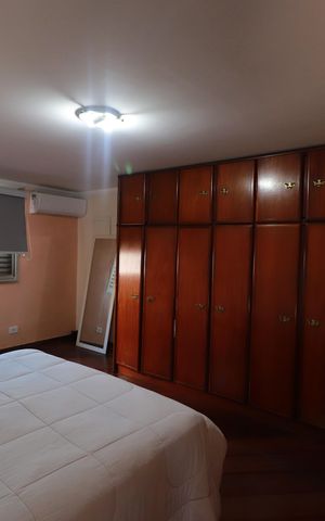 Casa à venda com 350m², 5 quartos e 4 vagasQuarto 1 - Suíte