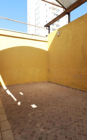 Casa à venda com 350m², 5 quartos e 4 vagasTerraço
