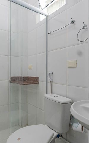 Apartamento à venda com 350m², 5 quartos e 3 vagasBanheiro da Kitnet 3