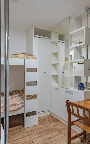 Apartamento à venda com 350m², 5 quartos e 3 vagasKitnet 1