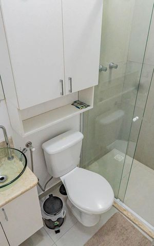 Apartamento à venda com 350m², 5 quartos e 3 vagasBanheiro da Kitnet 2