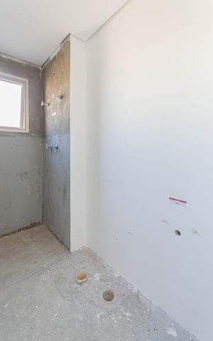 Apartamento à venda com 181m², 3 quartos e 2 vagas Apartamento à venda com 181m², 3 quartos e 2 vagasBanheiro da Suíte 1
