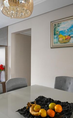 Apartamento à venda com 105m², 3 quartos e 2 vagas Apartamento à venda com 105m², 3 quartos e 2 vagasSala de Jantar