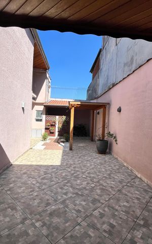 Casa à venda com 147m², 3 quartos e 3 vagasGaragem