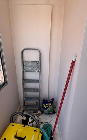 Casa à venda com 147m², 3 quartos e 3 vagasLavanderia da Suite