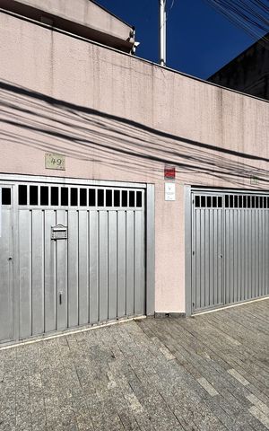 Casa à venda com 147m², 3 quartos e 3 vagasFachada