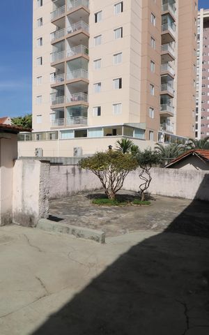 Casa à venda com 688m², 4 quartos e 5 vagasÁrea Externa