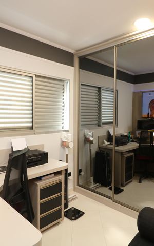 Casa à venda com 688m², 4 quartos e 5 vagasQuarto 2