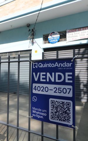 Casa à venda com 688m², 4 quartos e 5 vagasFachada