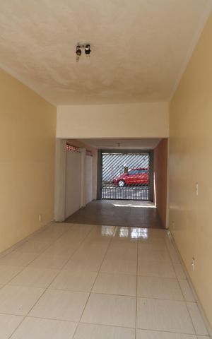 Casa à venda com 688m², 4 quartos e 5 vagasGaragem