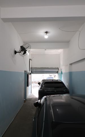 Casa à venda com 688m², 4 quartos e 5 vagasGaragem