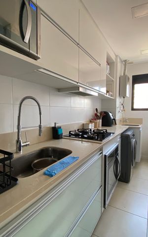 Apartamento à venda com 77m², 3 quartos e 1 vaga Apartamento à venda com 77m², 3 quartos e 1 vagaCozinha e Área de Serviço