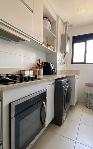 Apartamento à venda com 77m², 3 quartos e 1 vaga Apartamento à venda com 77m², 3 quartos e 1 vagaCozinha e Área de Serviço