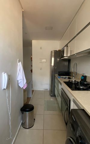 Apartamento à venda com 77m², 3 quartos e 1 vaga Apartamento à venda com 77m², 3 quartos e 1 vagaCozinha e Área de Serviço