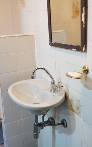 Casa à venda com 267m², 4 quartos e 3 vagasBanheiro de Serviço