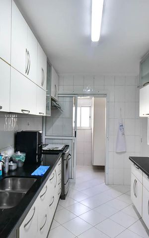 Apartamento para alugar com 97m², 3 quartos e 2 vagasCozinha