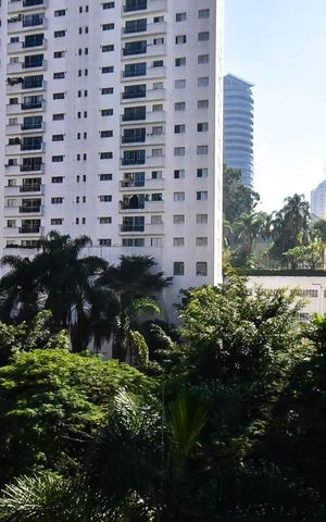 Apartamento para alugar com 97m², 3 quartos e 2 vagasVista