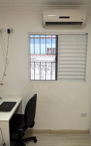 Casa à venda com 160m², 4 quartos e 3 vagas Casa à venda com 160m², 4 quartos e 3 vagasSuíte 2