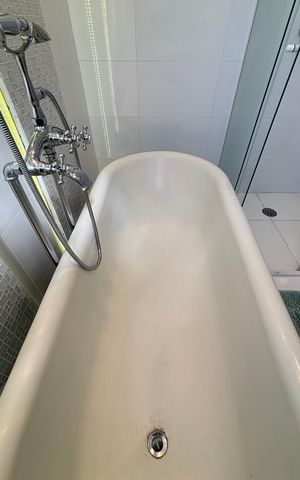 Casa à venda com 160m², 4 quartos e 3 vagas Casa à venda com 160m², 4 quartos e 3 vagasBanheiro da Suíte 1