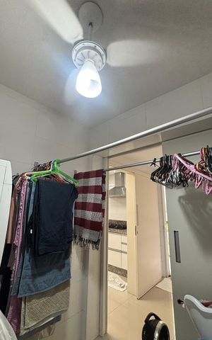 Casa à venda com 160m², 4 quartos e 3 vagas Casa à venda com 160m², 4 quartos e 3 vagasÁrea de Serviço
