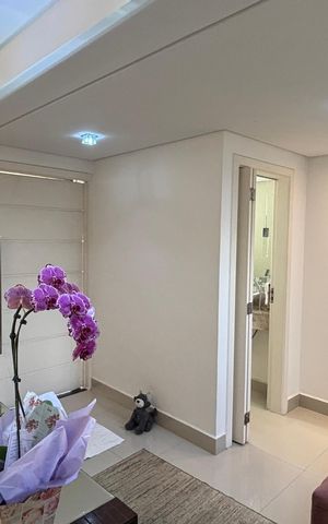 Casa à venda com 160m², 4 quartos e 3 vagas Casa à venda com 160m², 4 quartos e 3 vagasSala