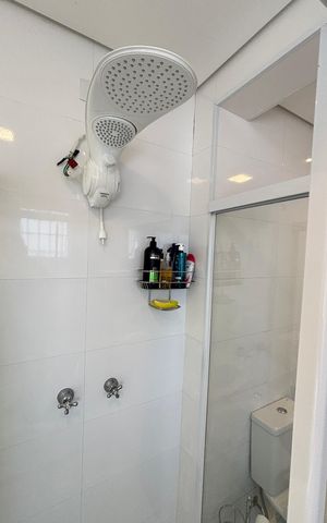 Casa à venda com 160m², 4 quartos e 3 vagas Casa à venda com 160m², 4 quartos e 3 vagasBanheiro da Suíte 1
