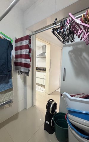 Casa à venda com 160m², 4 quartos e 3 vagas Casa à venda com 160m², 4 quartos e 3 vagasÁrea de Serviço