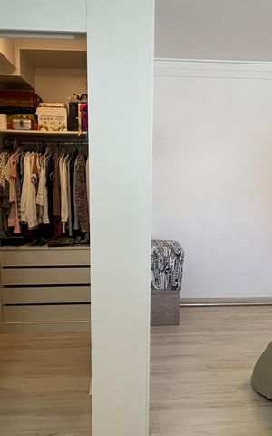 Casa à venda com 160m², 4 quartos e 3 vagas Casa à venda com 160m², 4 quartos e 3 vagasSuíte 1