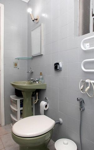 Studio à venda com 37m², 1 quarto e sem vagaBanheiro