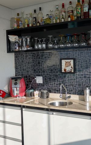 Apartamento para alugar com 120m², 2 quartos e 2 vagas Apartamento para alugar com 120m², 2 quartos e 2 vagasSacada