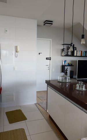 Apartamento para alugar com 120m², 2 quartos e 2 vagas Apartamento para alugar com 120m², 2 quartos e 2 vagasCozinha