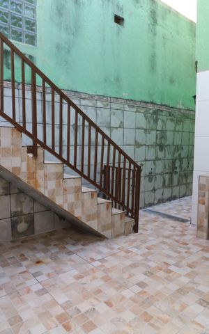 Casa à venda com 140m², 2 quartos e 2 vagasQuintal
