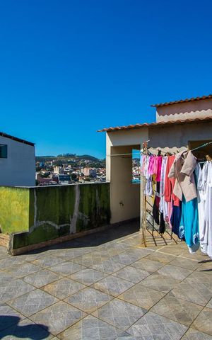 Casa à venda com 209m², 3 quartos e 2 vagas Casa à venda com 209m², 3 quartos e 2 vagasÁrea externa