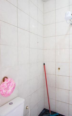 Casa à venda com 209m², 3 quartos e 2 vagas Casa à venda com 209m², 3 quartos e 2 vagasBanheiro da Suíte 1